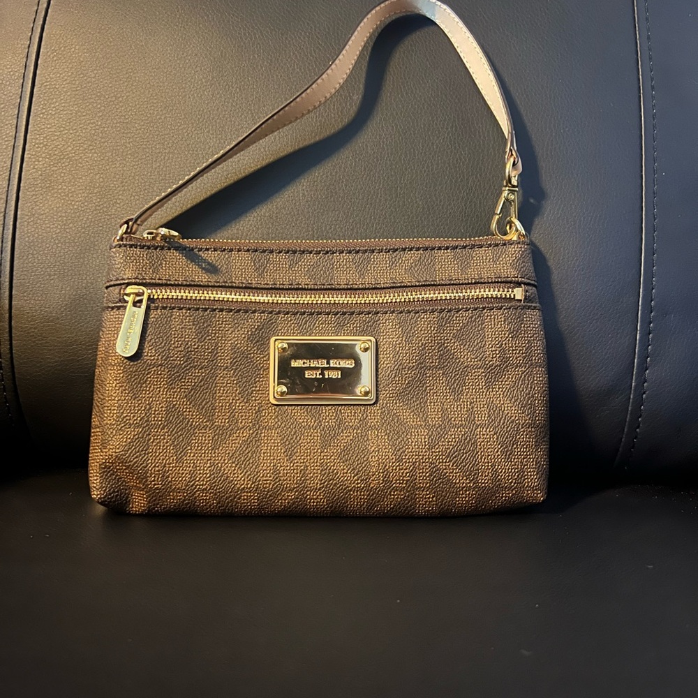 Brand New Michael Kors Shoulder Bag